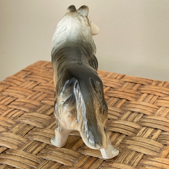 Vintage Ceramic Collie Dog Figurine - Picture 5 of 11